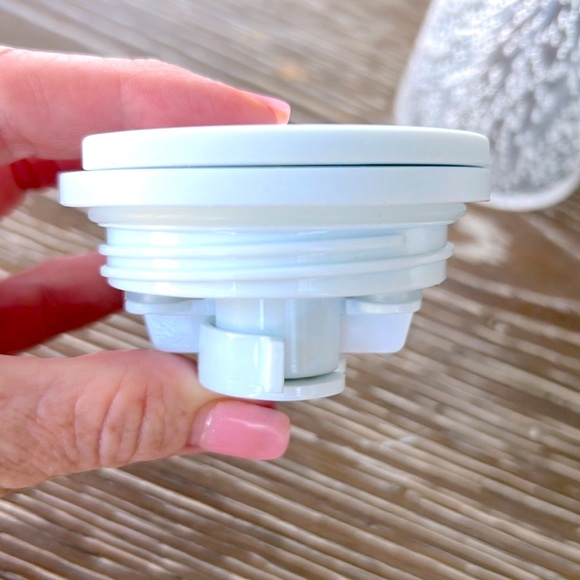 Starbucks 2020 Hoilday Bubble 16 0z tumbler - Picture 11 of 12